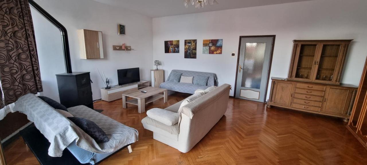 Villa Niki Rezine لوفغان المظهر الخارجي الصورة
