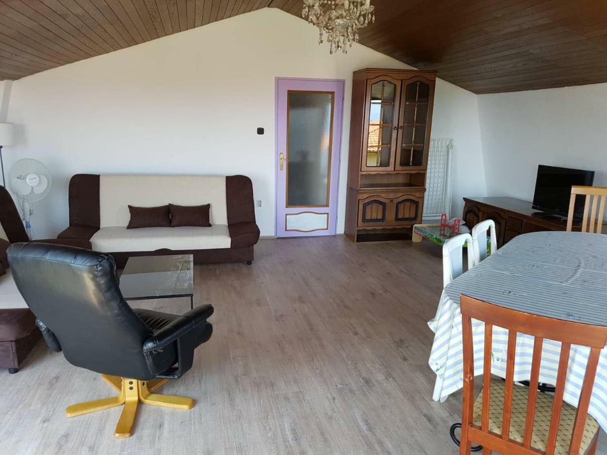 Villa Niki Rezine لوفغان المظهر الخارجي الصورة